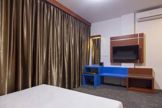 D'Merlion Hotel Pembunuh エクステリア 写真